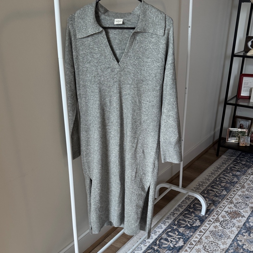 Abercrombie & Fitch Gray Sweater Dress